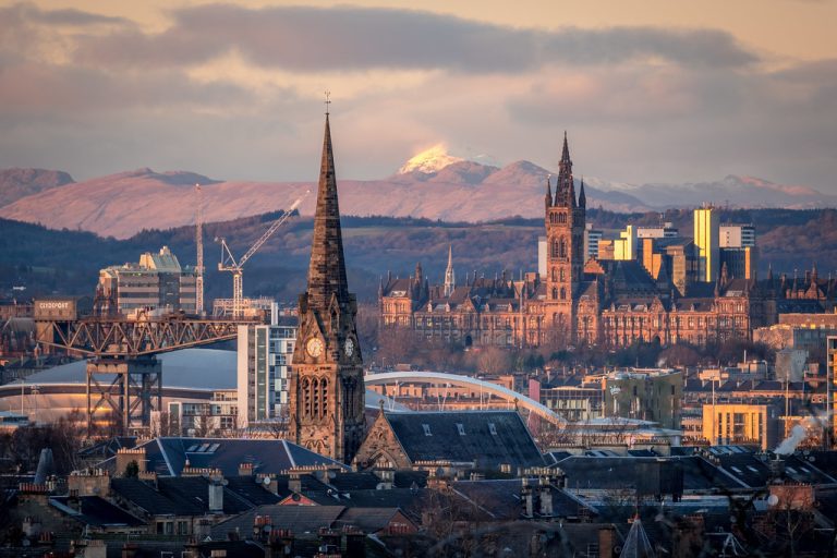 Exploring Glasgow: A Captivating Urban Lifestyle